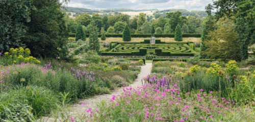 Featured image for Chatsworth Garden Insights Tour